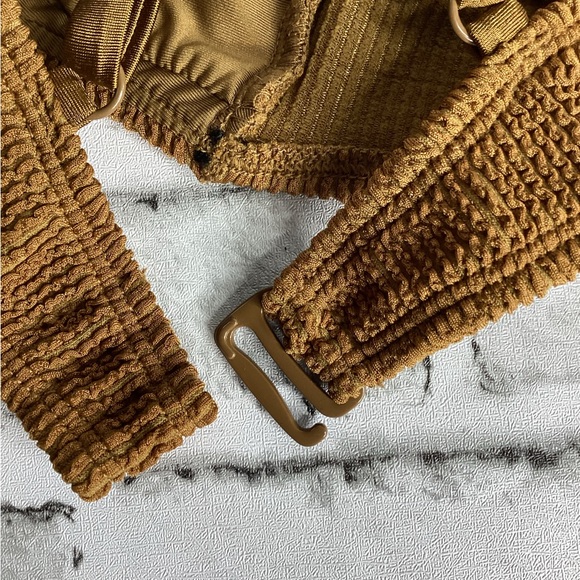 Good America crinkle always fits twist top Size:1 - Picture 7 of 7